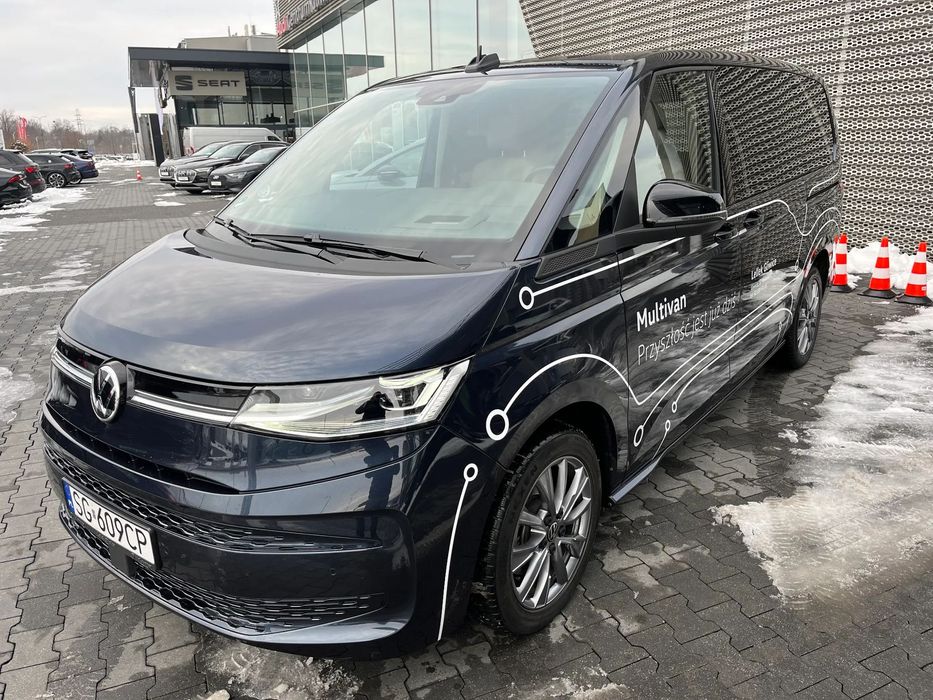 Volkswagen Multivan Salon PL, Bezwypadkowy, Bezkolizyjny
