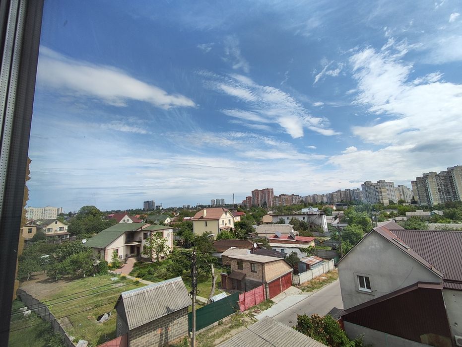 Продам 1 к  квартиру з част.ремонтом,Обухівська вул.Академ, Безготівка