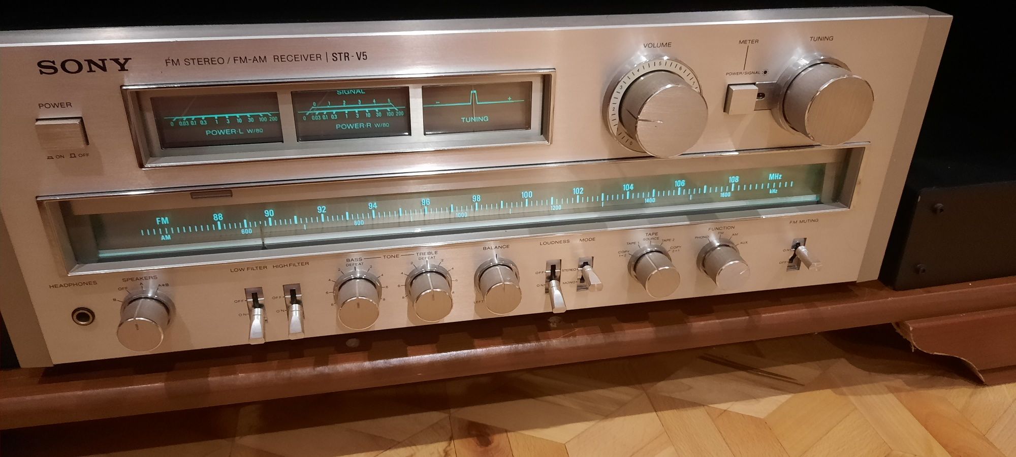 Amplituner Sony str v5