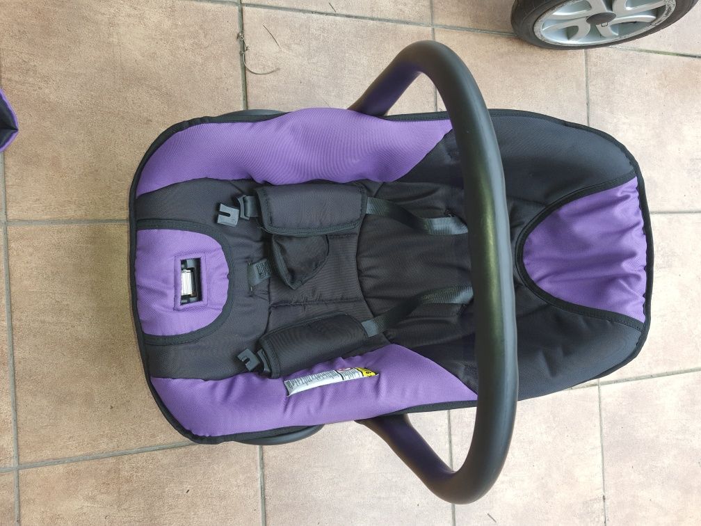 Wózek dziecęcy głęboki BEXA + nosidełko/spacerówka/fotelik samochodowy