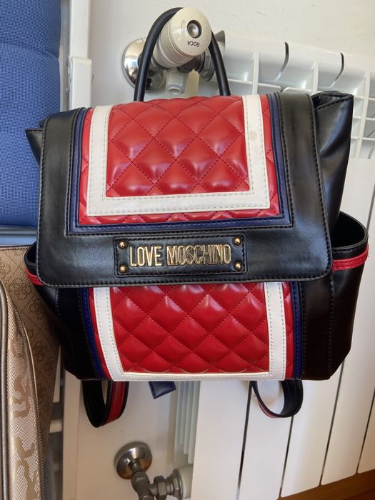Vende-se mochila da moschino como nova - ORIGINAL