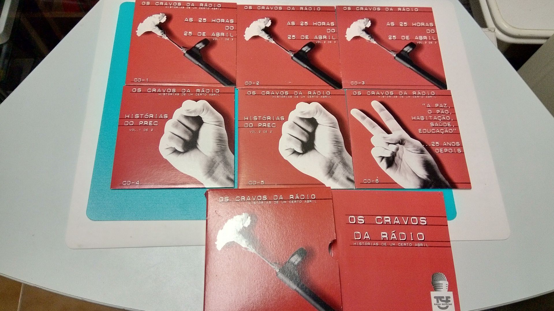 Os cravos da rádio: Arquivo histórico TSF - Colectânea 6 CD's