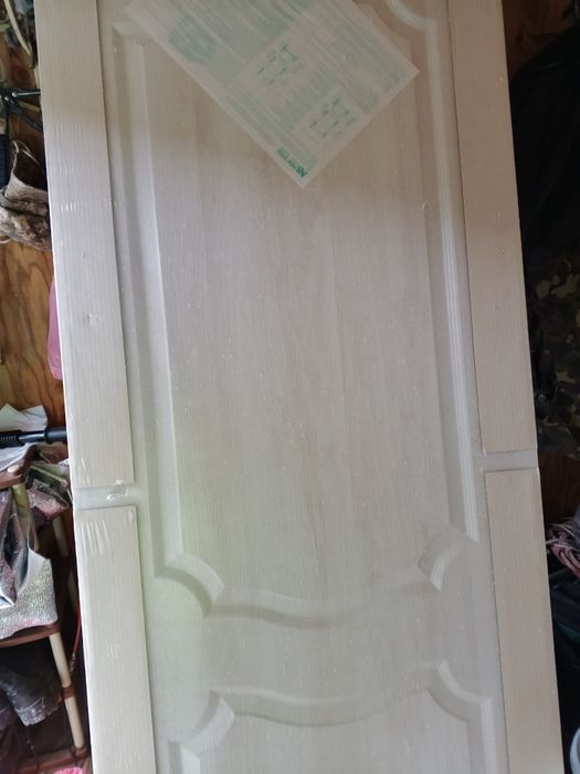 Продам межкомнатные двери