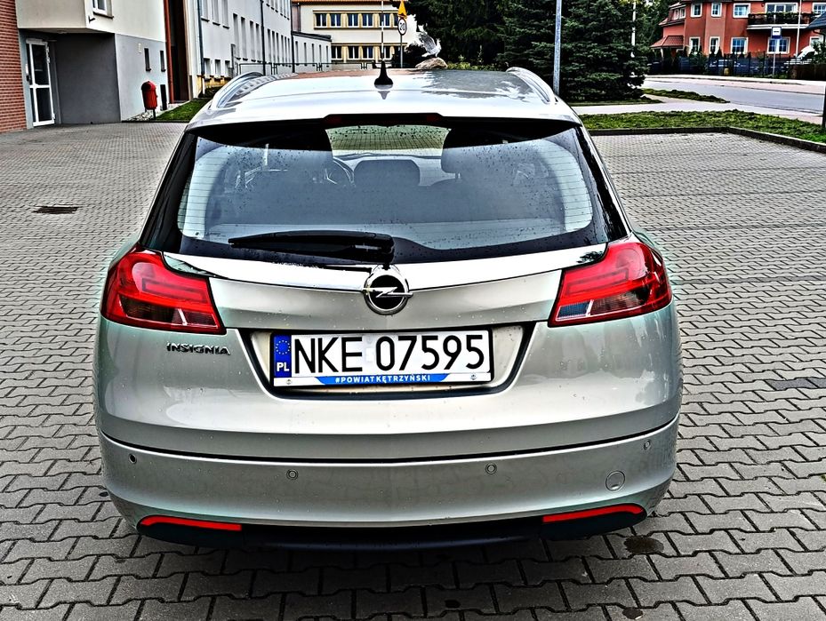*Opel Insignia*1.8 benzyna* Bogate wyposażenie* Super stan*