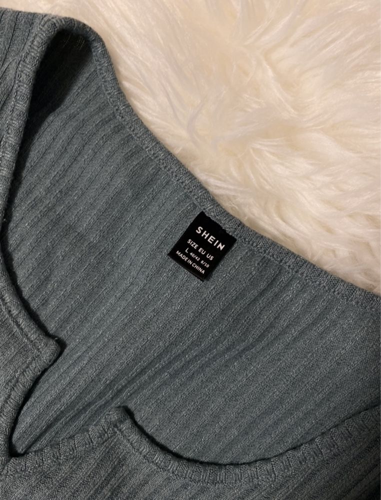 Білий та чорний кроп топ в рубчик H&M/чорна футболка