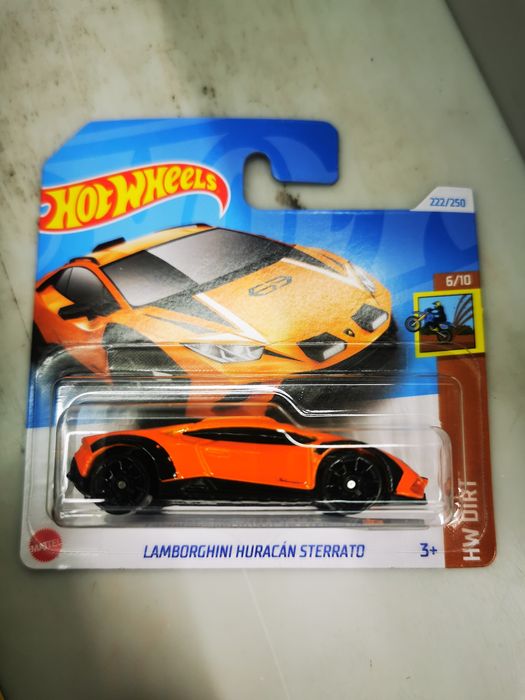 Lamborghini Huracán Sterrato Hot Wheels 2024