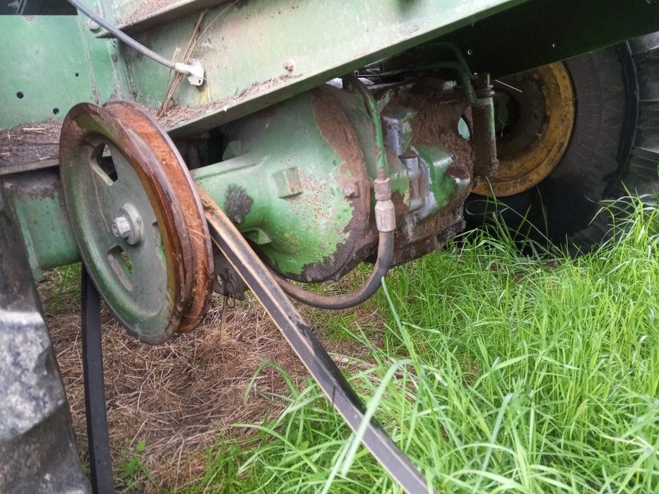 Запчастини на Комбайн John Deere 3 клавішний