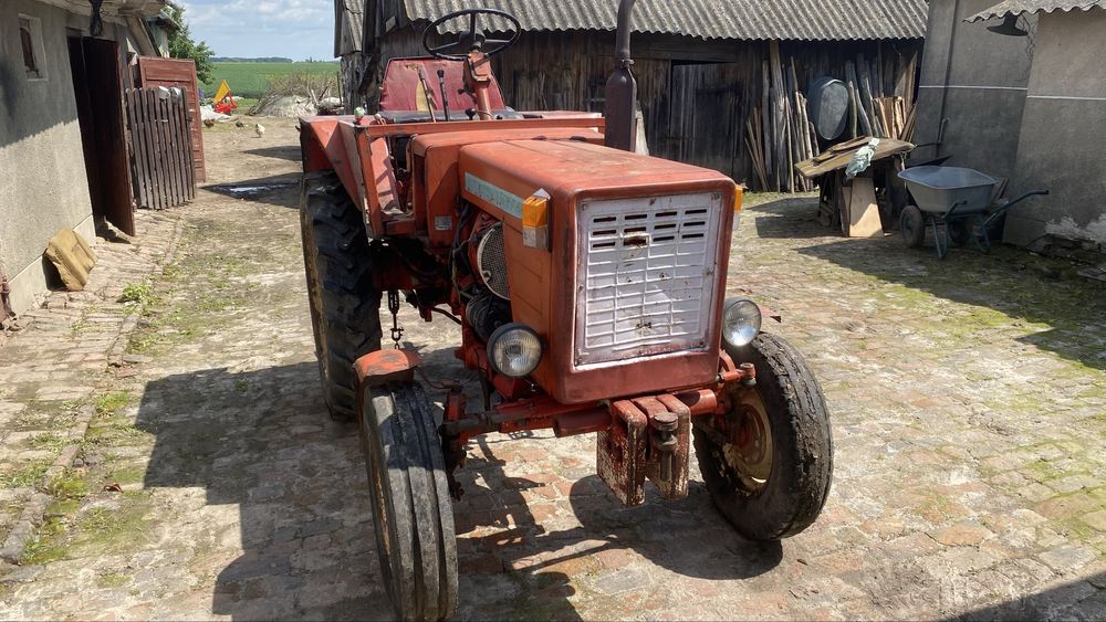 Продам трактор т25