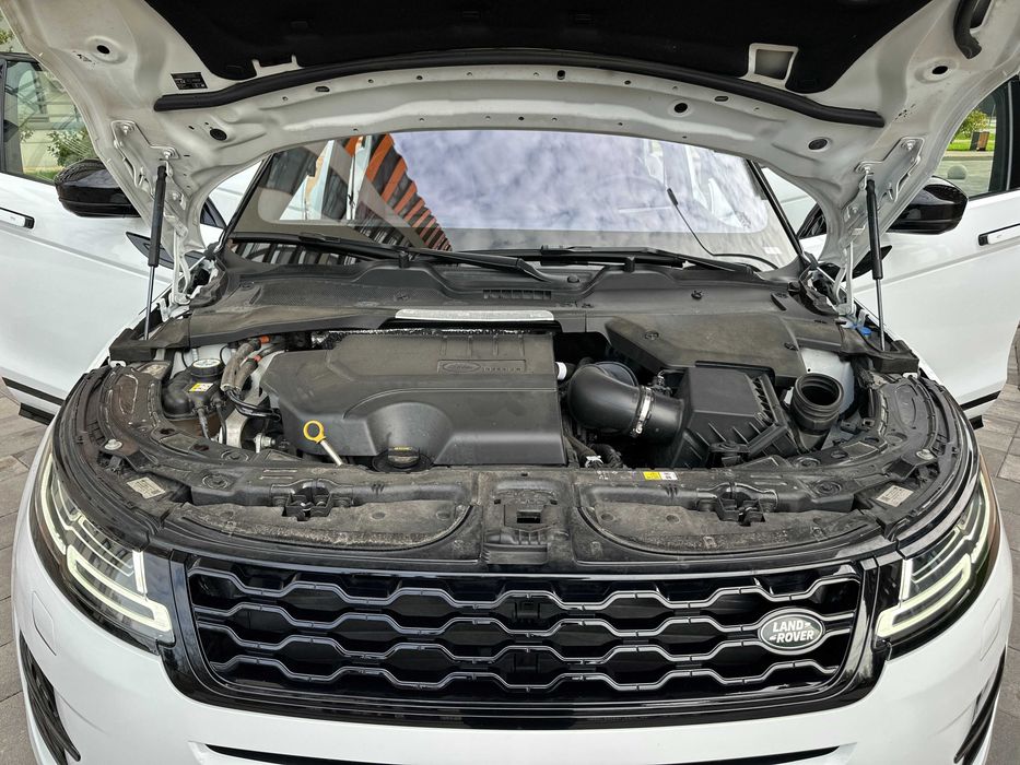 Range Rover Evoque P250 Autobiography