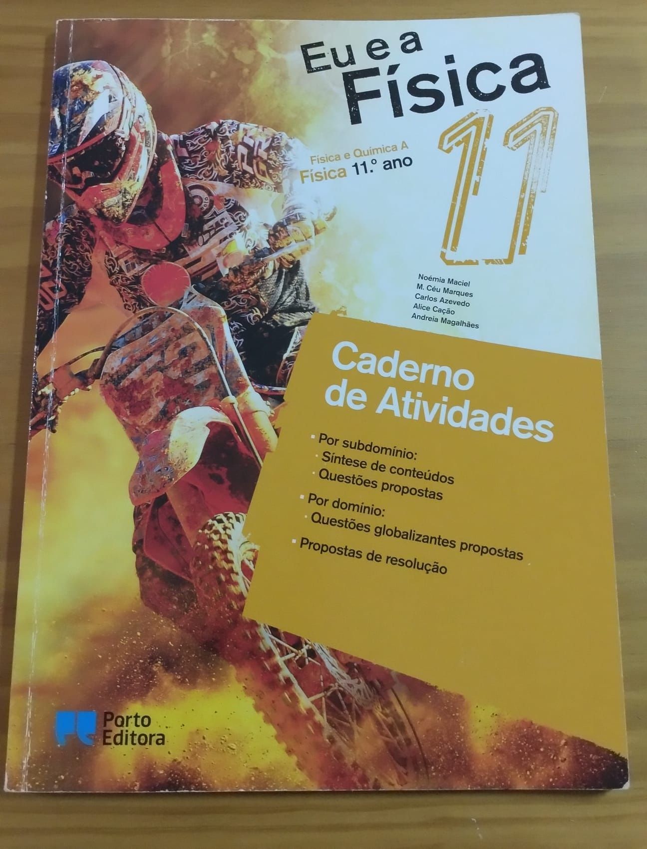 Cadernos de actividades 11 ano