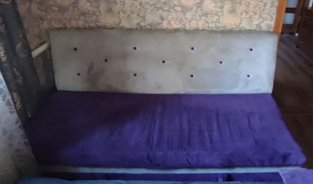 Продам розкладний диван!