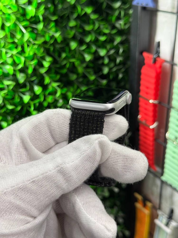 Apple Watch 6 40mm Silver Магазин, Гарантія, Вибір
