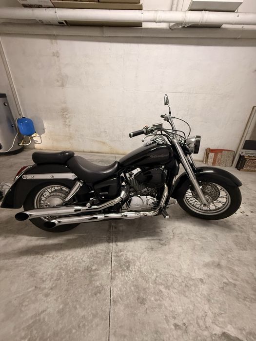 Honda shadow 750