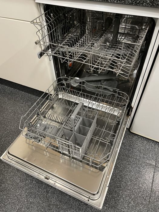 Maquina lavar louça Eletrolux ESF6200LOW