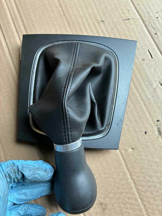 gałka mieszek zmiany biegów audi a3 8p lift 5b biegów