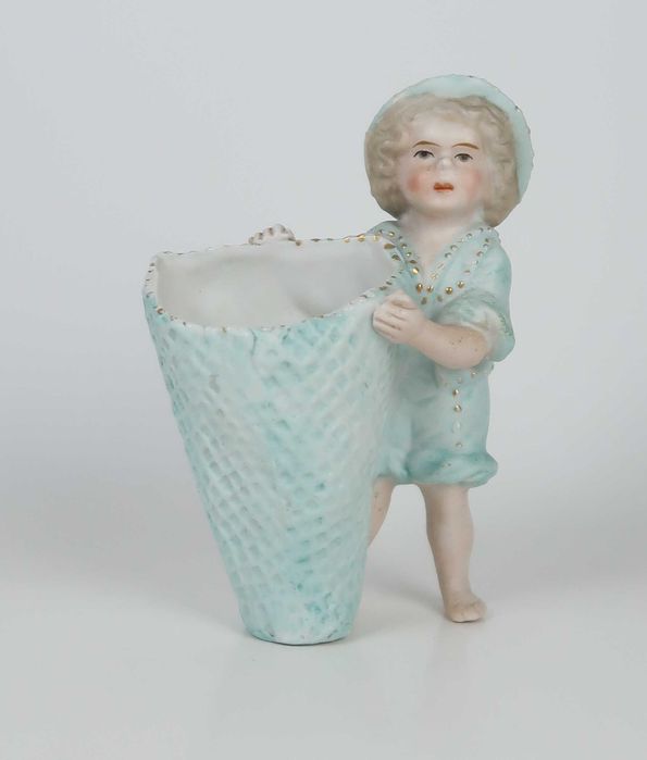 Figura antiga em biscuit