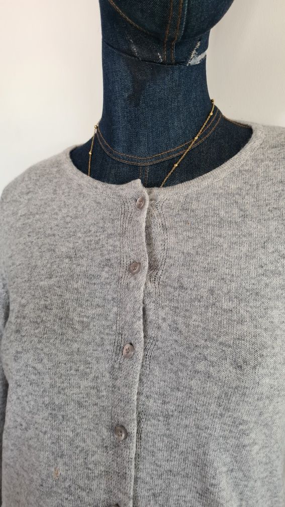 Sweter Kardigan 48% Merino Wool, 7% Kaszmir, rozmiar M 38 S 36. Szary