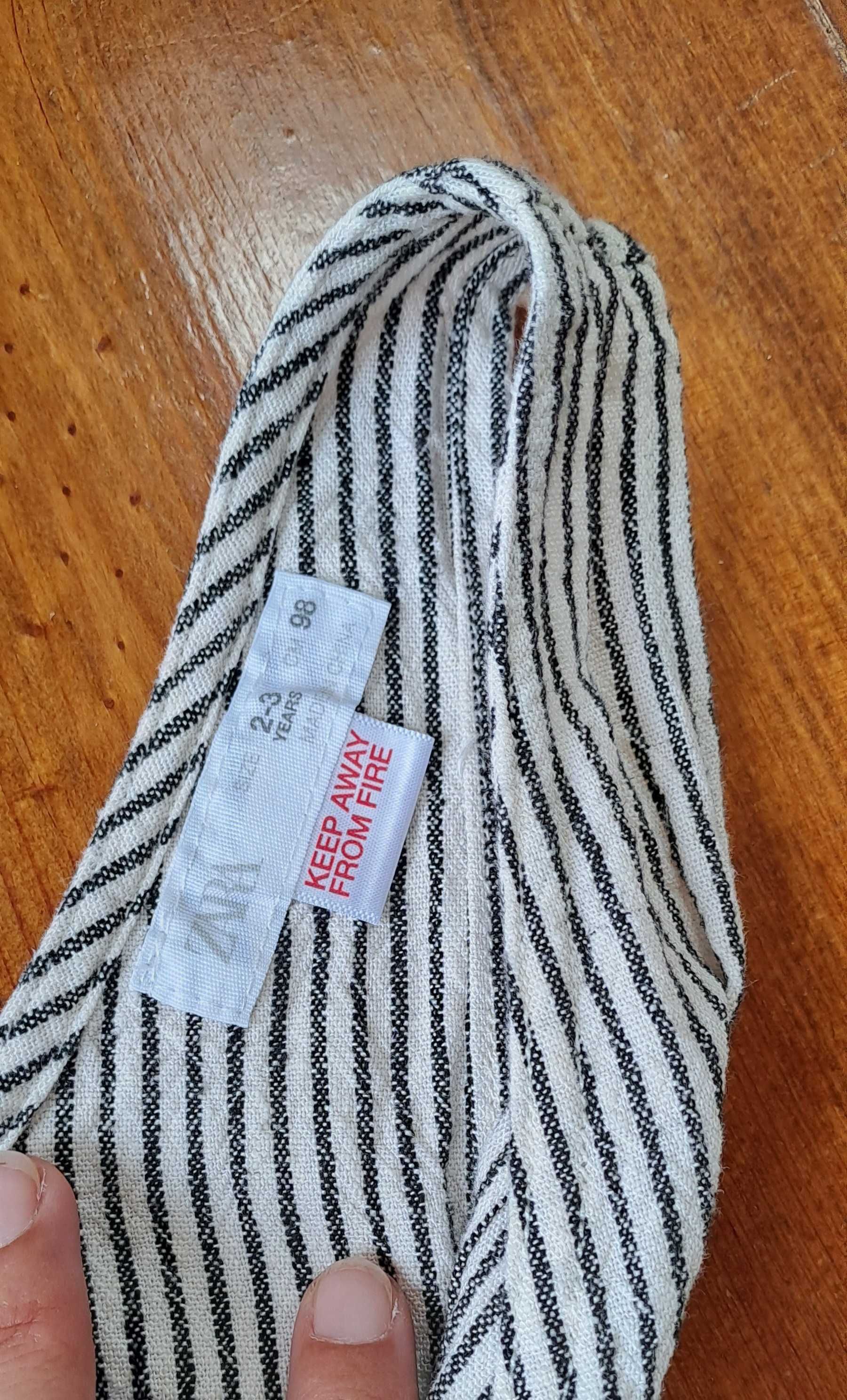 Vestido Zara 2/3 anos