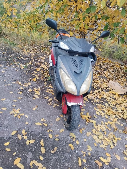 Скутер китаец 50 куб.см