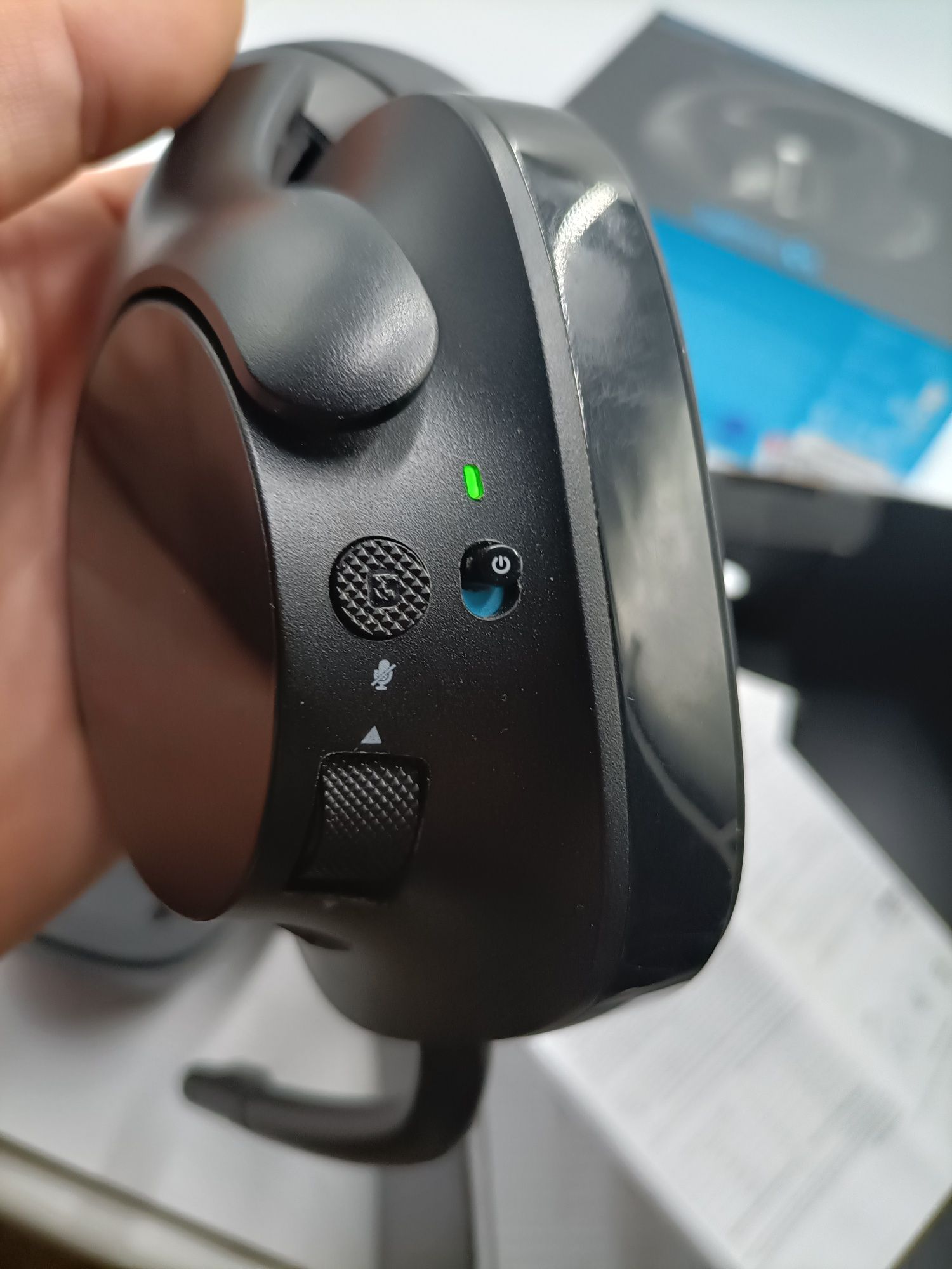 Słuchawki gamingowe Logitech g533