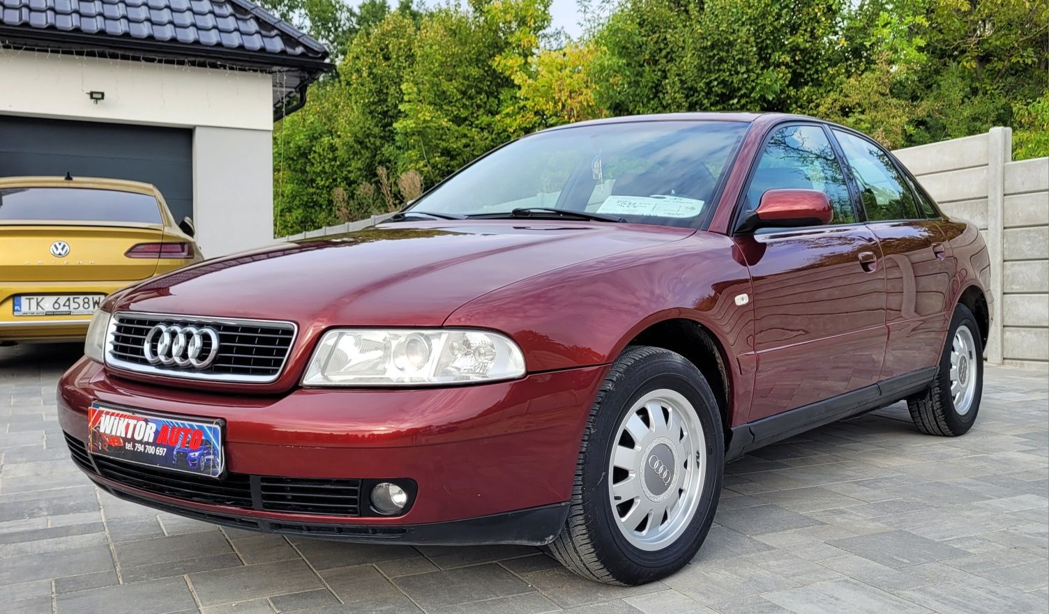 Audi A4*1999 rok*1,6 B*Sprawny Klimatronic*Długie opłaty*Godna uwagi