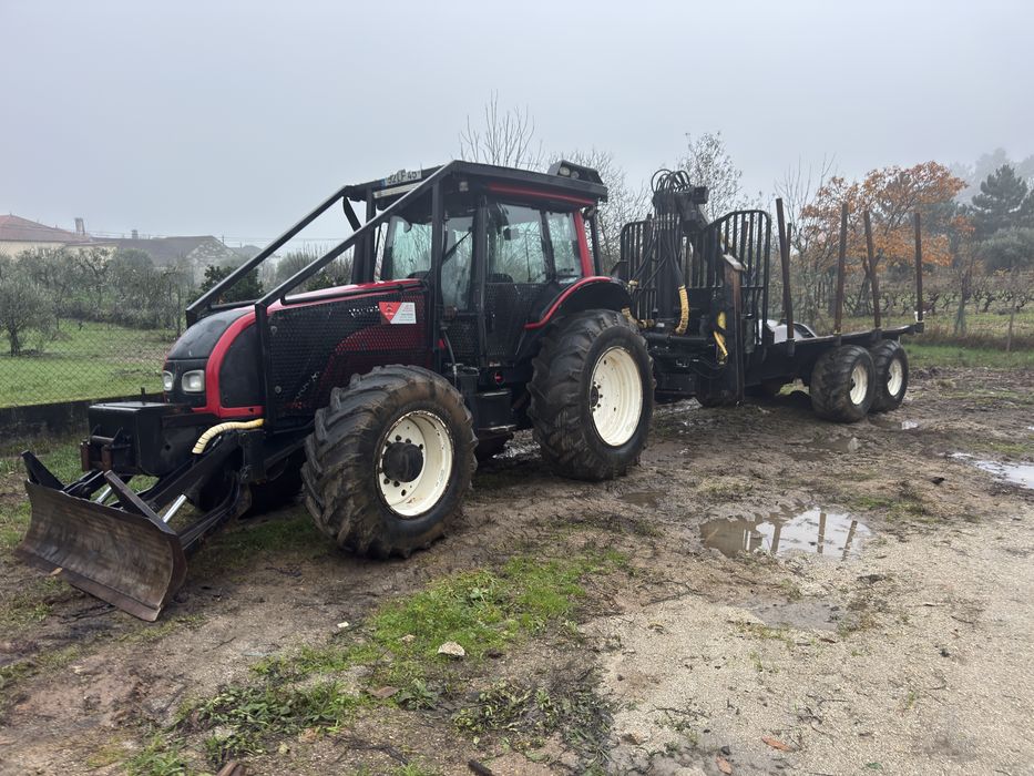 Valtra T161 C/Reboque Costa R16
