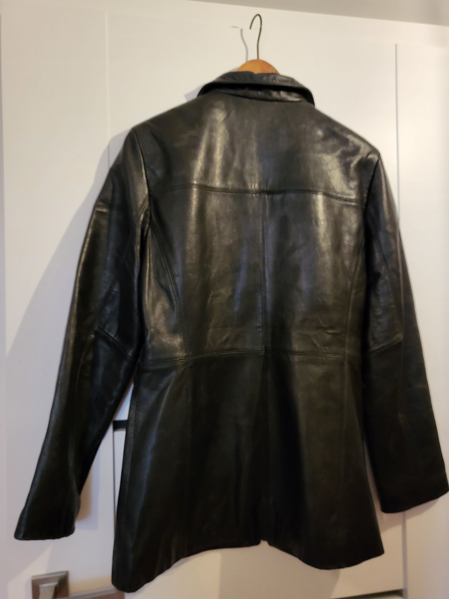 Kurtka Calvin Klein rozm M skóra czarna na jesień wiosnę elegancka