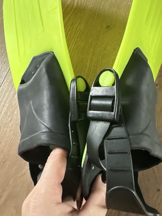 Ласти для плавання басейну дитячі регулюються на стопі по розміру ноги