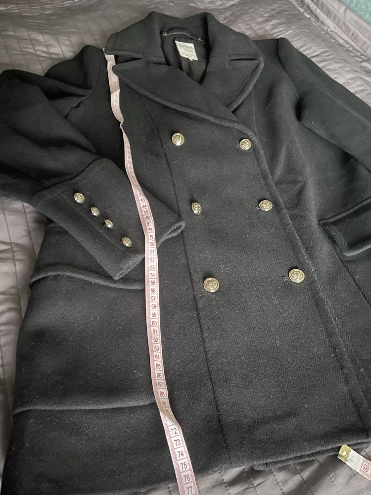 Militarny płaszcz ZARA