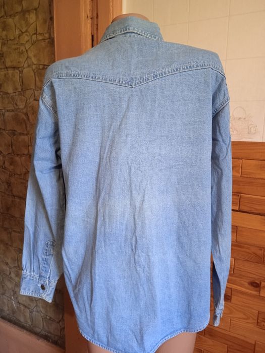 Рубашка джинсовая