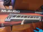 Teclado M-Audio Usado