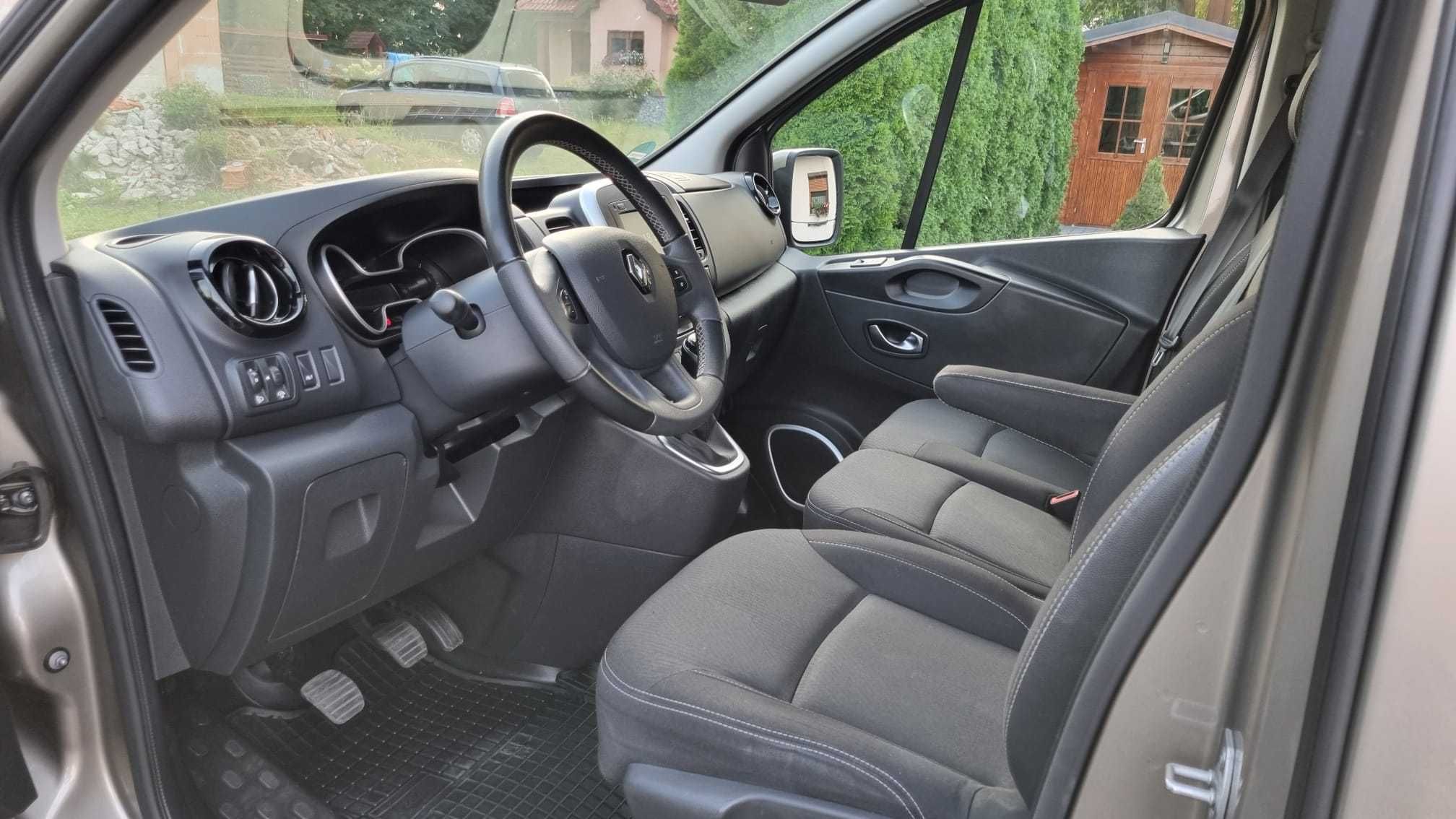 Renault Trafic 2.0 dCi Long