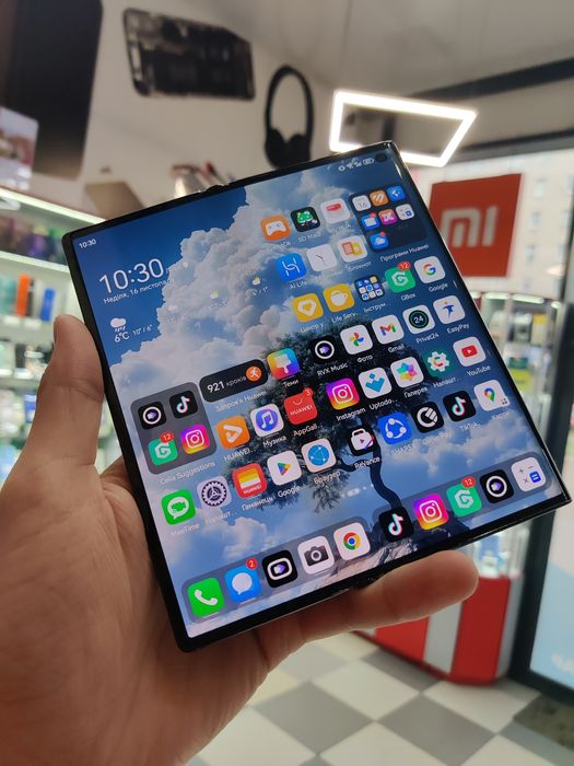 Huawei mate xs 2 8/256 ( стан 8,5 з 10)