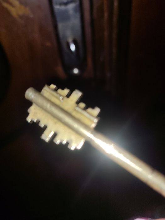 ТЕРМІНОВО  ВІДКРИТИ 24/7 Замінити замок,  відремонтувати, врізати, зам