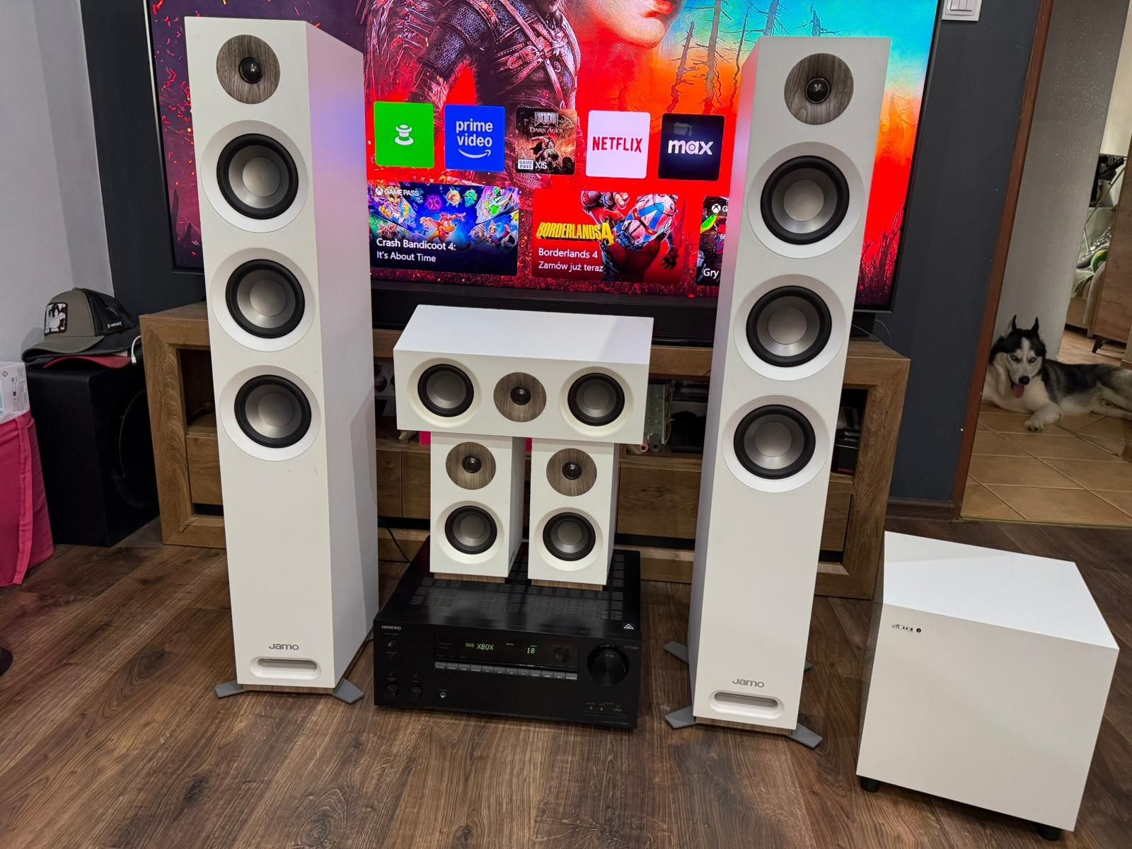 Kino domowe Onkyo TX-NR686 i JAMO S809 HCS + sub 210