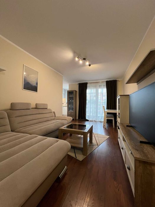 Dwupokojowy apartament-47m,z miejscem garażowym,w centrum.