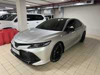 Офіційна Toyota Camry ASV70