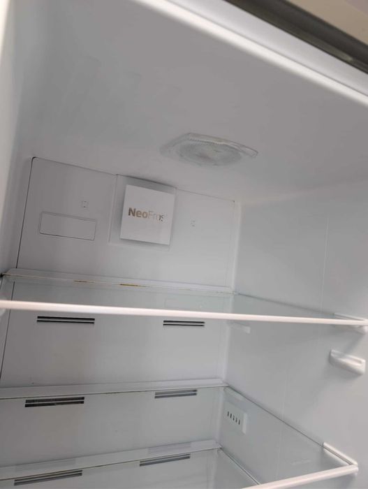 Lodówka BEKO K60365NE NoFrost | Srebrna | JakNowa | 185cm wys | A+++ |