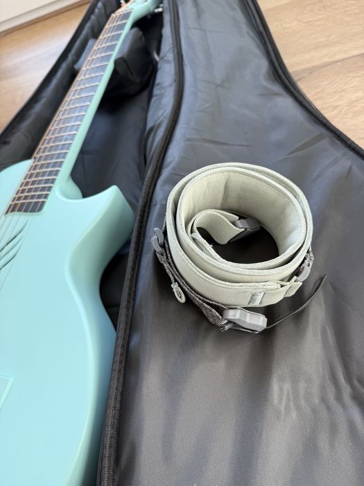 Guitarra Enya Nova Go