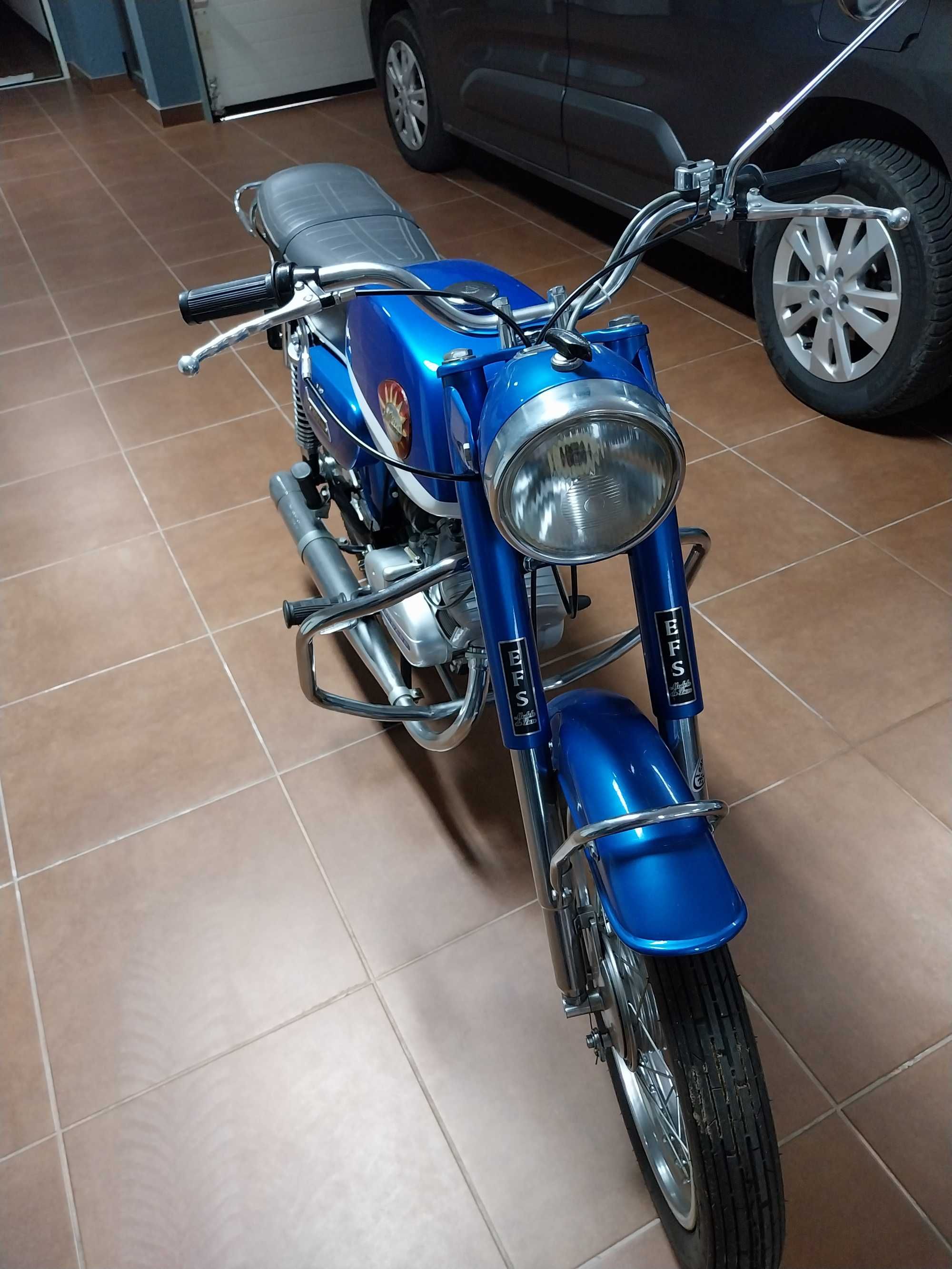 Vendo uma relíquia como nova