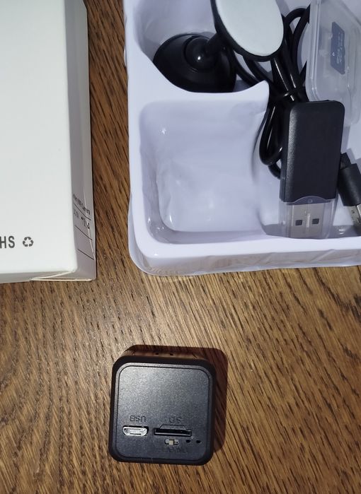Mini Câmera IP já com cartão de 64GB