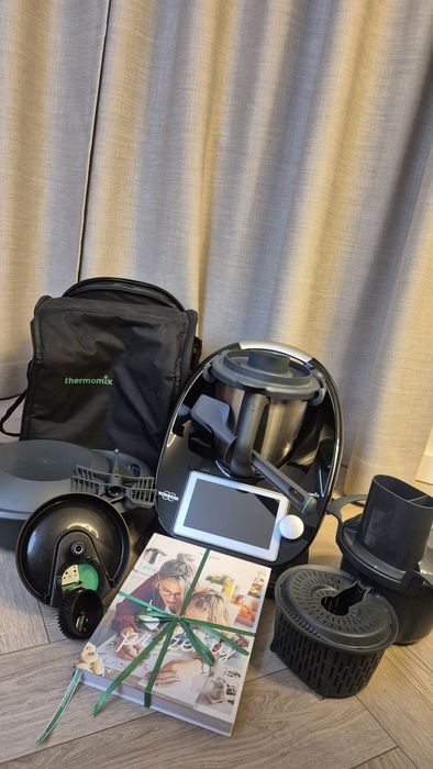 THERMOMIX TM6+ nakładka+spiralizer+deska+torba+książka