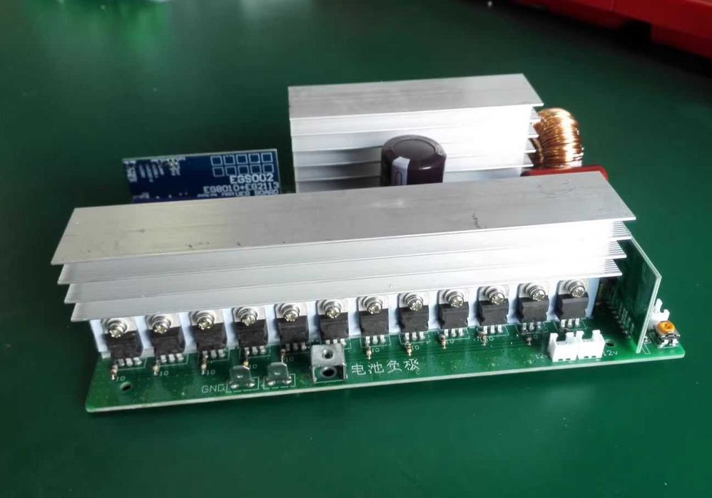 Інвертор 1000W (пік 1500W) чистий синус 24V/220V