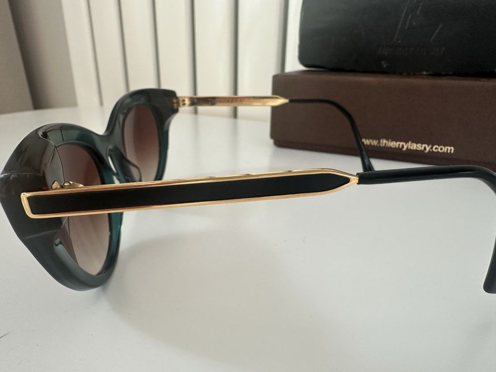 Okulary przeciwsloneczne thierry lasry