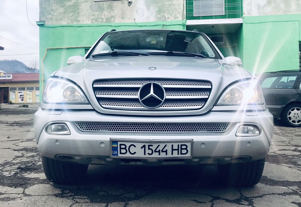 Капот решетка mercedes ML w163 w204 w211 w203 w164 w212