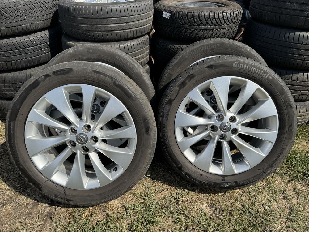 Комплект оригинал литые диски r18 5/105 Opel с резиной