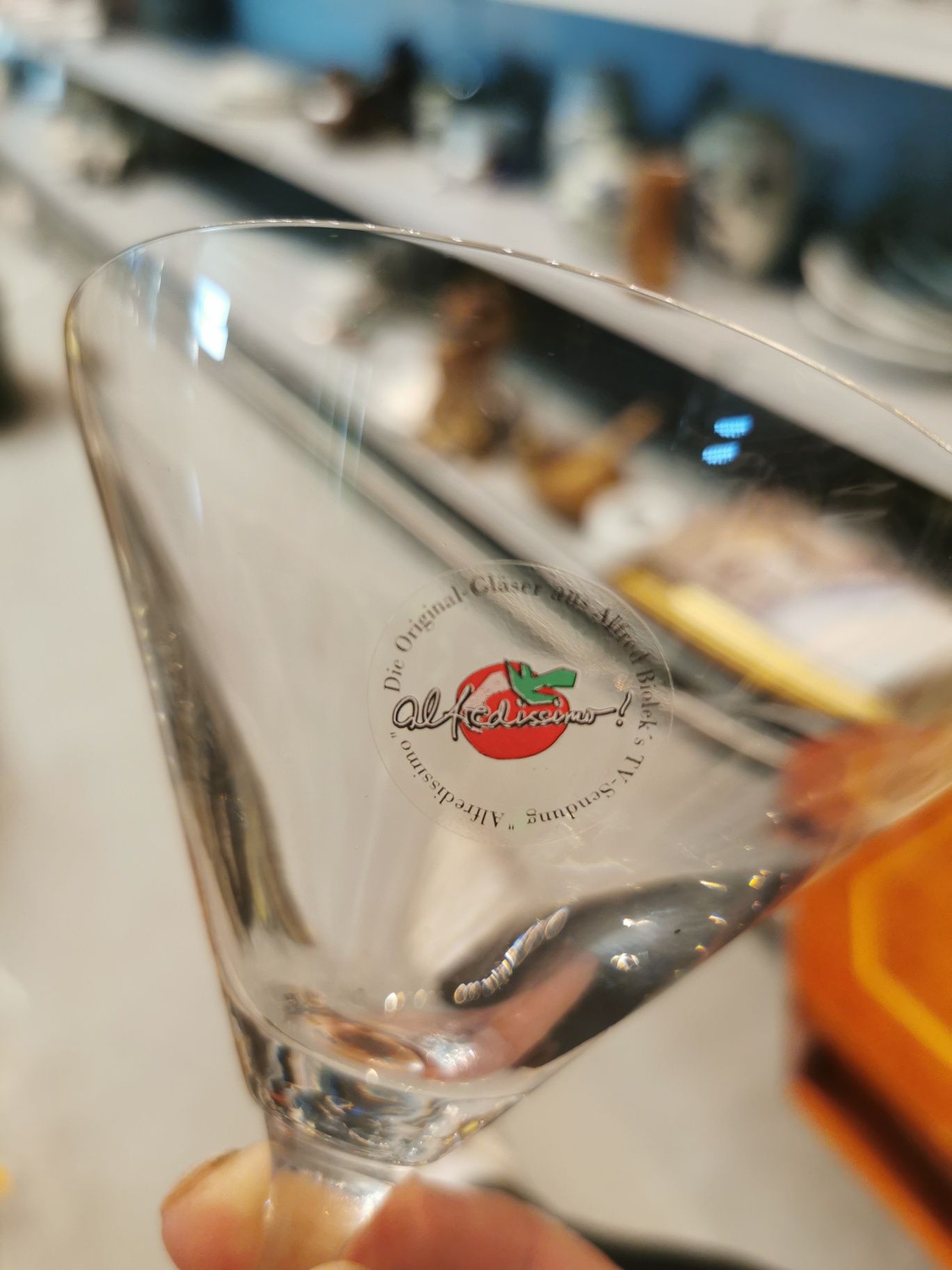 Kieliszki szklane do Martini nie kryształowe