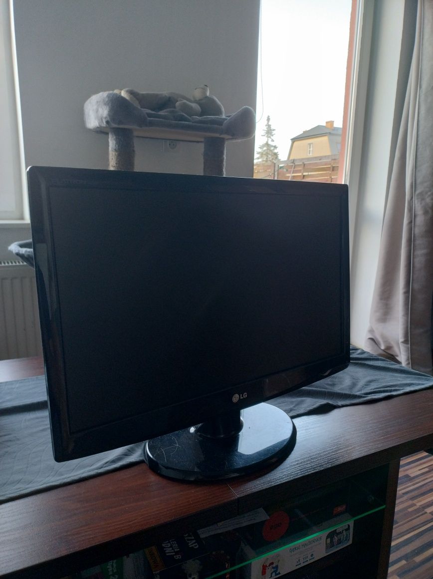 Monitor komputerowy LG 20 cali