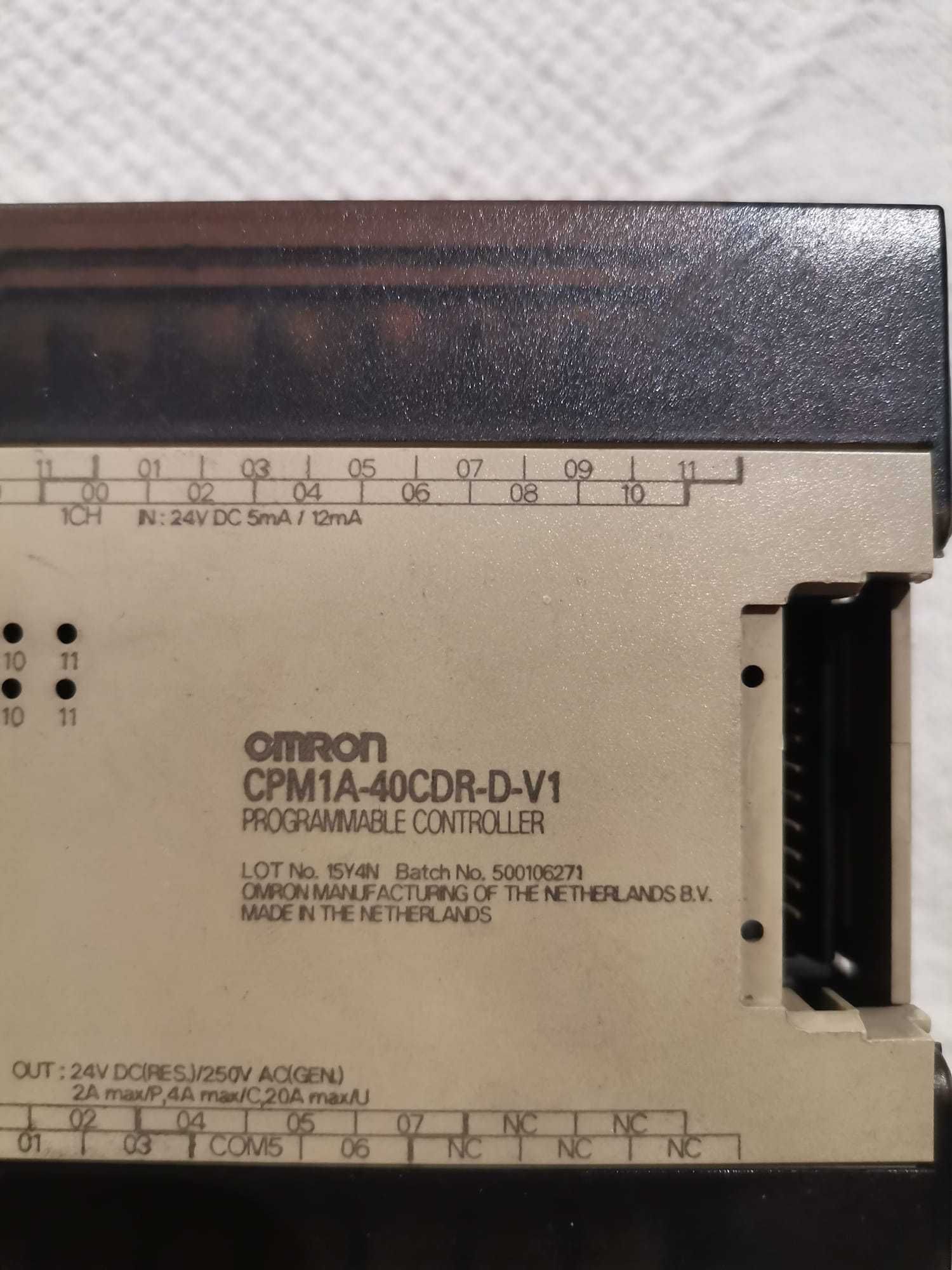 Automato Omron CPM1A-CDR-D-V1