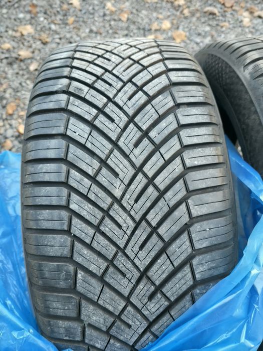 Opony całoroczne 245/45/18 Continental gratis!